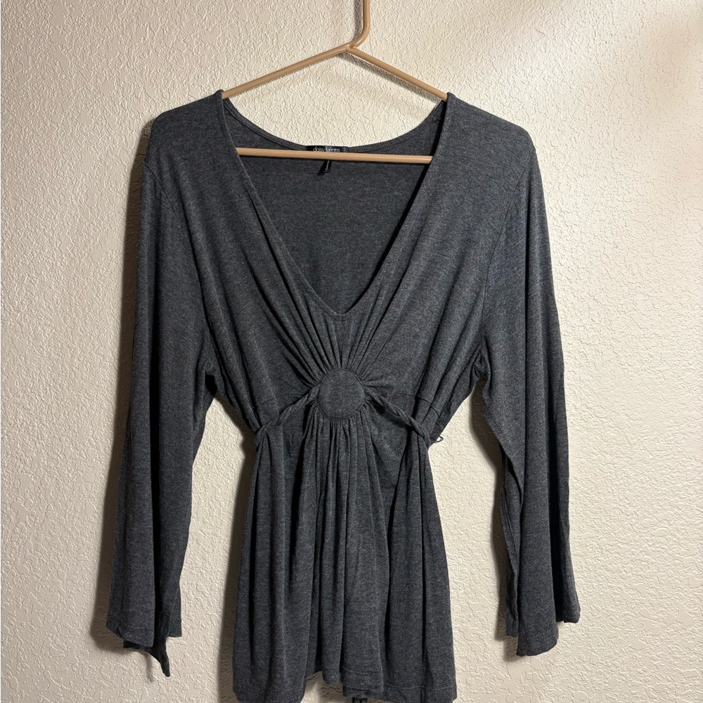 Daisy Fuentes Charcoal V-Neck Top